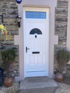 Installer_Adamson_Doors