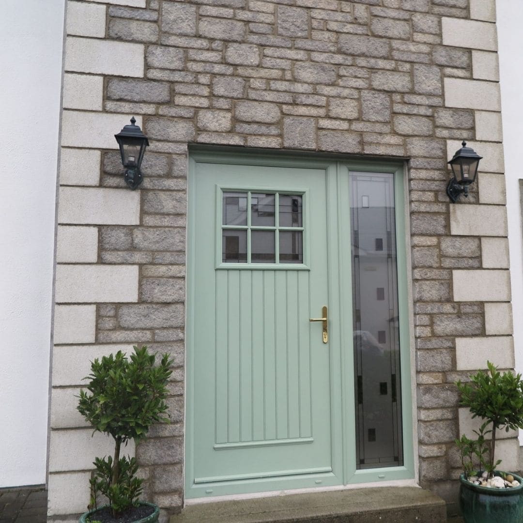 Dublin_Front_Door_In_Chartwell_Green_UK_2_GY.jpg