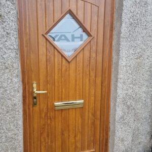 Light_Oak_Edinburgh_Composite_Door